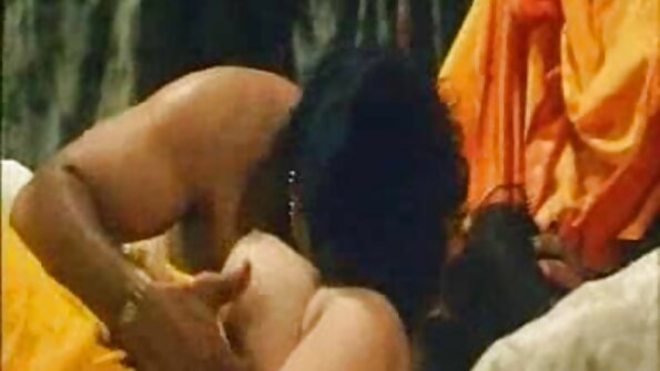 Two Stud Ripping Cunt ของมิลาน
